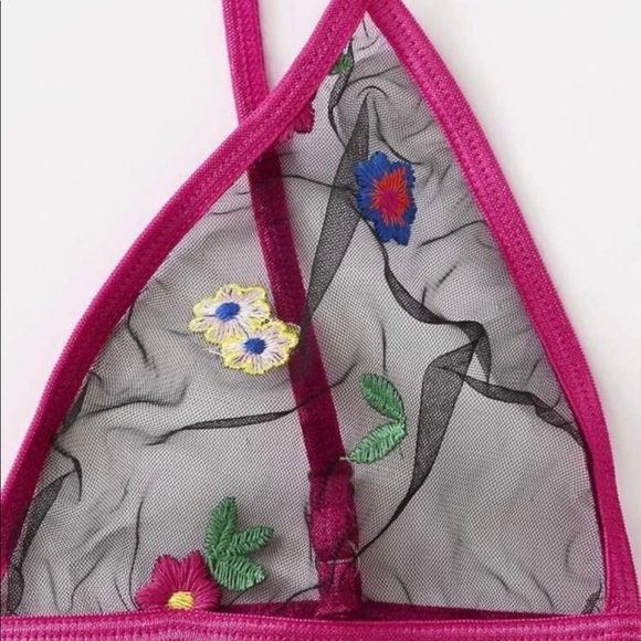 Lingerie lace black floral set - Picture 3 of 3